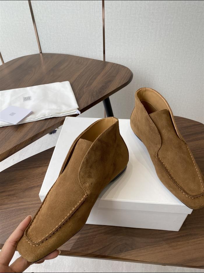 20251128174315304 370